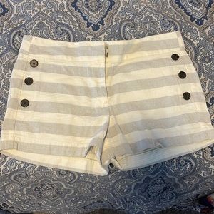 Size 6 original LOFT shorts